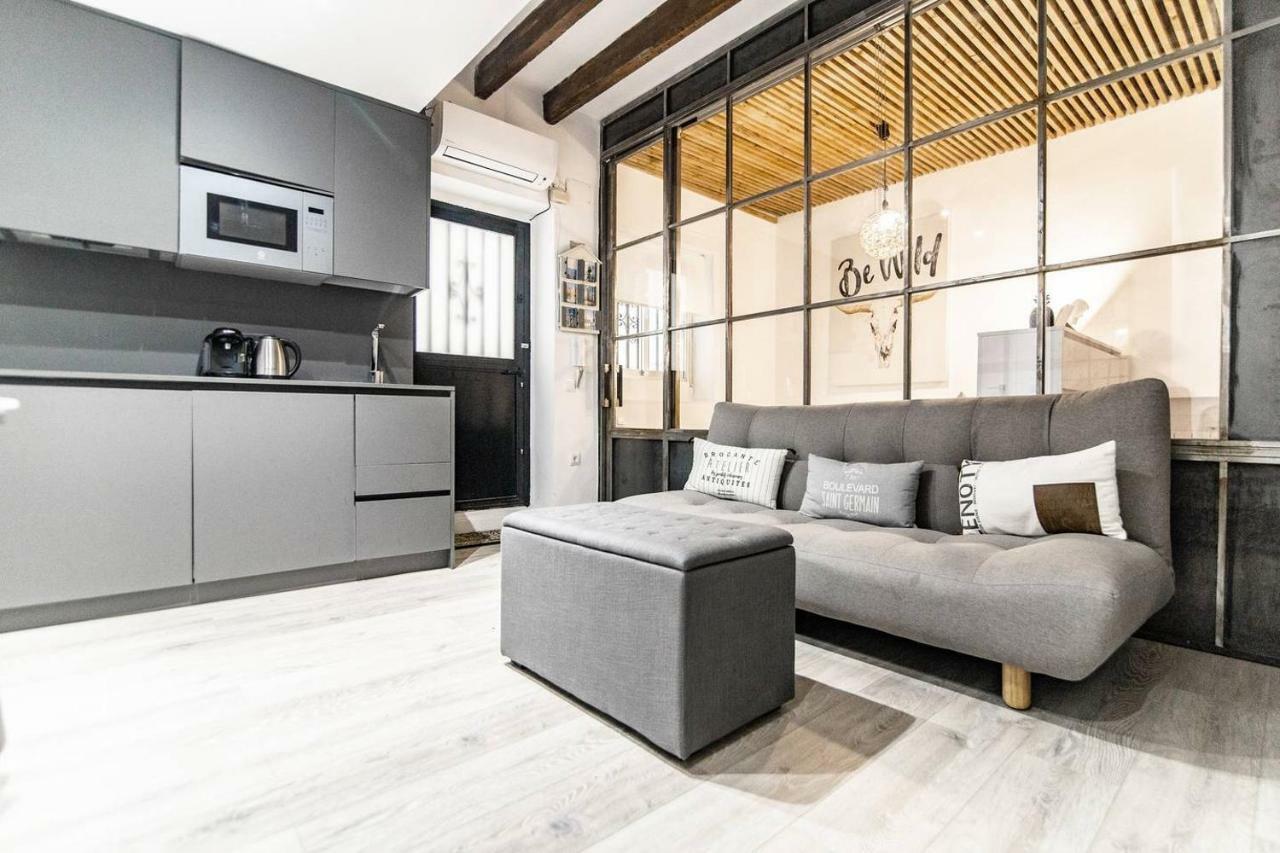 Cozy And Modern Apartment For 4 In Мадрид Екстериор снимка